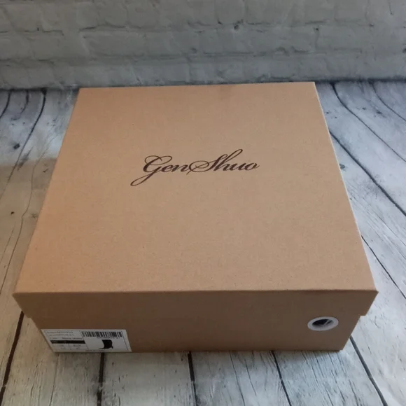 NIB Black Matte Knee High Stilletto Boots - Size 9 - Picture 6 of 6